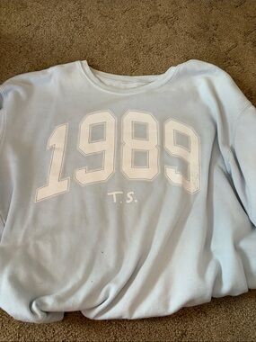Taylor Swift Light Blue "1989" Sweatshirt with T.S. Graphic